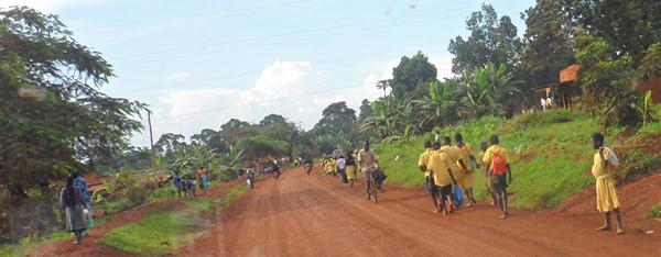 Jinji ጂንጃ መንገድ የገጠር ተማሪዎች (ፎቶ ክንፉ አሰፋ)