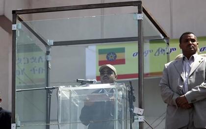 PM Meles Zenawi in a cage