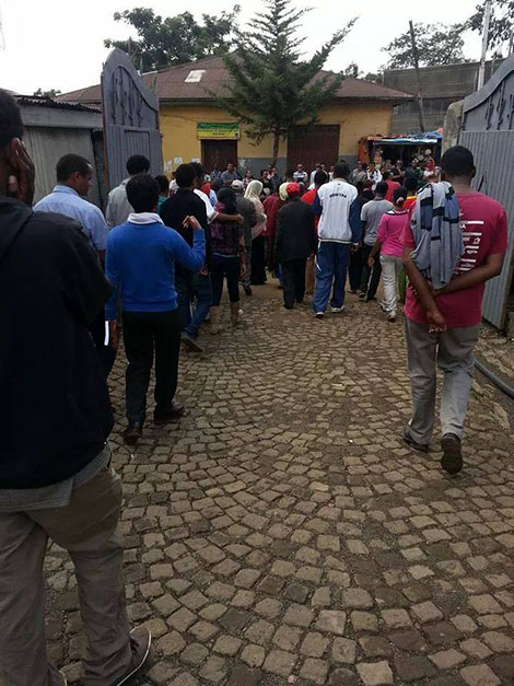 140629-zone9-bloggers-and-3-journalists-3