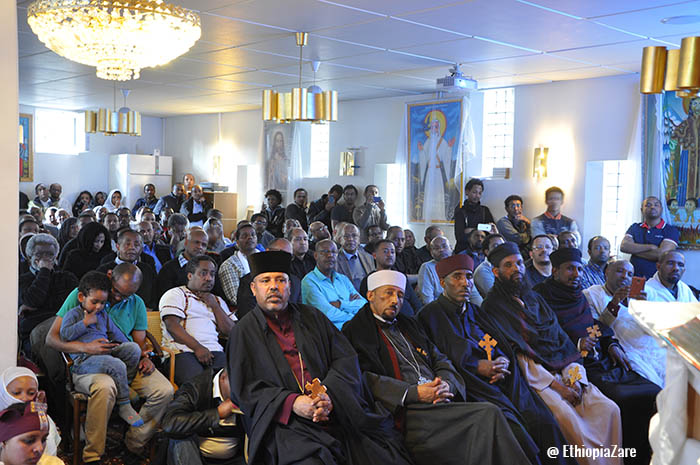 በስቶክሆልም መድኃኒዓለም ቤ/ክ በሊቢያ ለተገደሉ ወገኖቻችን ጸሎት ላይ የተገኙ ምዕመናን