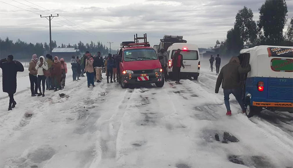 ዛሬ የበረዶ ክምር የወረራት አሾካ ቀበሌ፣ ምዕራብ አርሲ ዞን ኮፈሌ ወረዳ